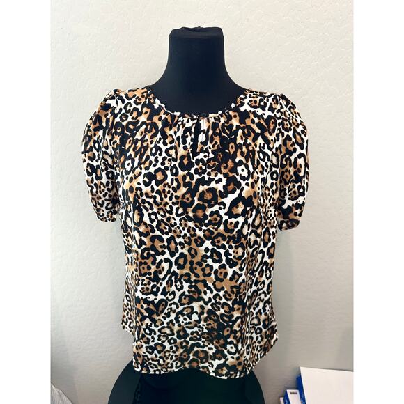 TALBOTS | Petite Animal Print Silky Keyhole Ruched Short Sleeve Top | Medium - Picture 2 of 6
